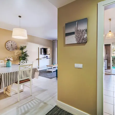 Lux Rocha By Interhome *